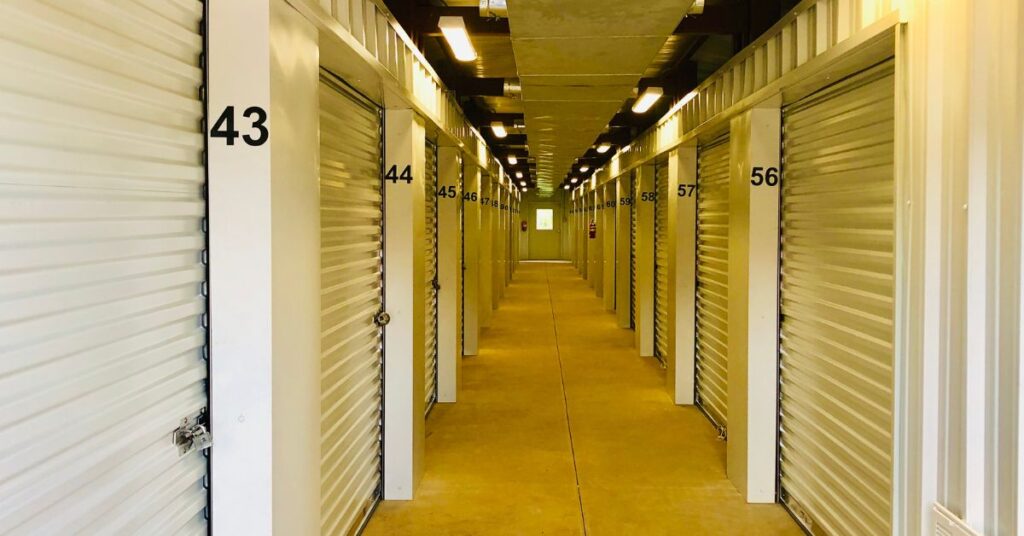 Business Storage Strategies for Efficiency and Growth